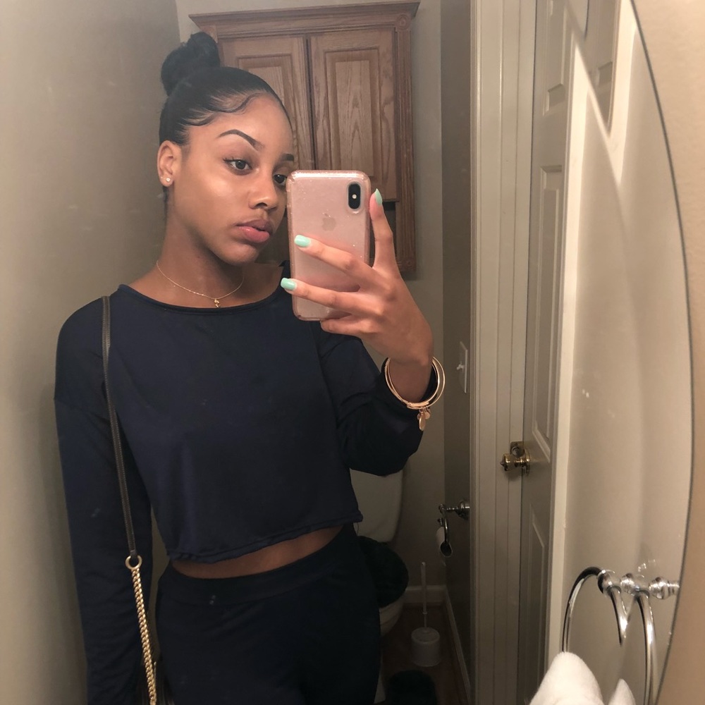 Meet your Posher, Ching